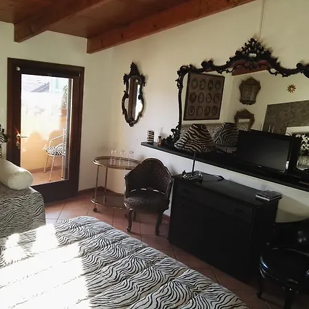 A Casa Di Gio Bed & Breakfast Turin